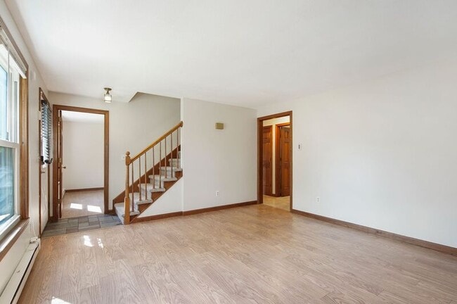 Building Photo - 26 Hunters Hill Cir