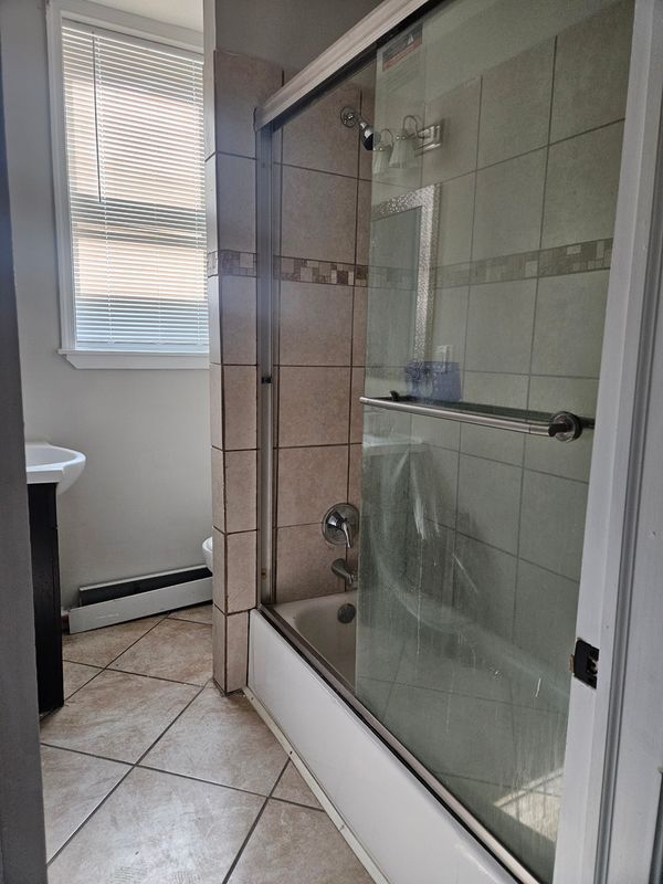 Building Photo - 5325 Webster St