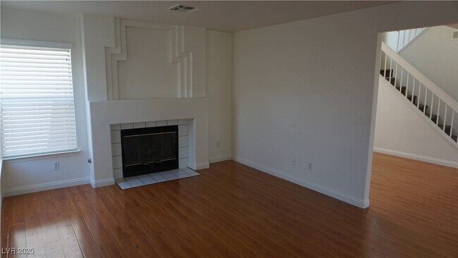 Building Photo - 9341 Magic Flower Ave