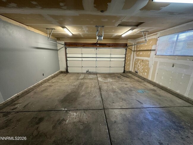 Building Photo - 3146 Montezuma Way