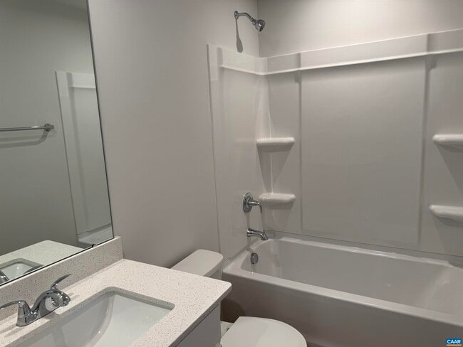 Building Photo - 99 Oldfield Dr