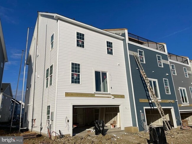 Building Photo - 1809 Parham Wy