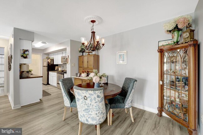 Primary Photo - 10205 Ashbrooke Ct