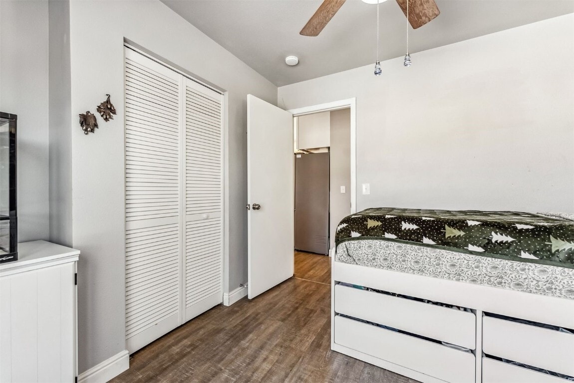 *Furniture in this room is NOT available. Sorry! - 323 N Oak St