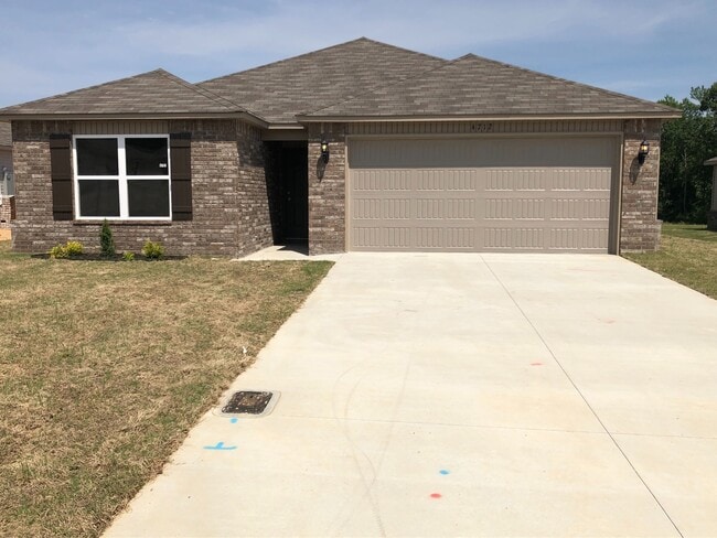 Building Photo - 4716 Bedrock Dr
