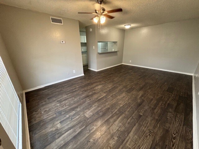 Building Photo - Edinburg Place Apartments