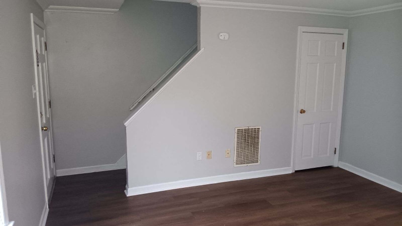 Building Photo - 1414 Chatham Heights Rd