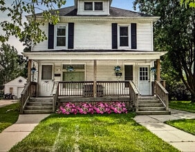 Building Photo - 139 Gallup St