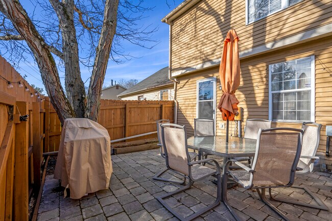 Building Photo - 677 Slate Hollow Ct