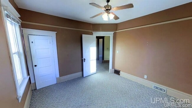 Building Photo - 1530 Fitch Ave