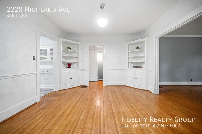Building Photo - 2228 Highland Ave