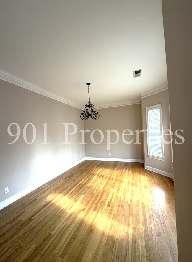 Building Photo - 44 Nottoway Blvd