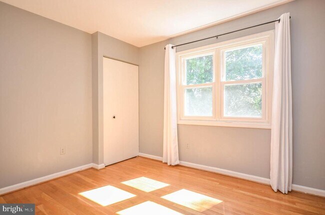 Building Photo - 11309 Brandy Hall Ln