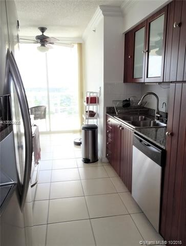 Building Photo - 7330 Ocean Terrace