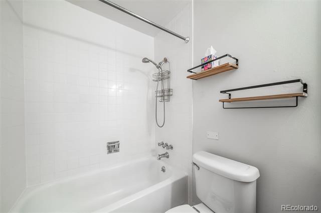 Building Photo - 1350 Josephine St