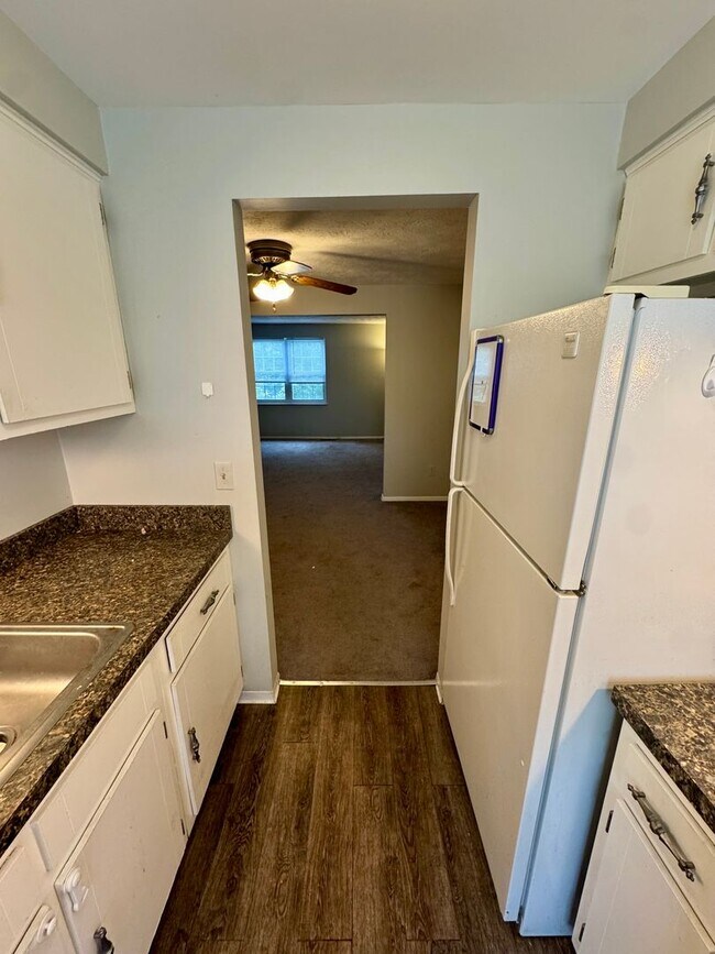 Building Photo - Charming 2 Bed 1 Bath in Cranberry!