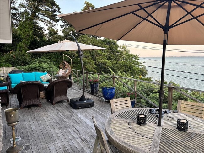 Building Photo - 2 W Hillover Rd