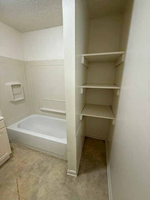 Building Photo - 1229 20th St