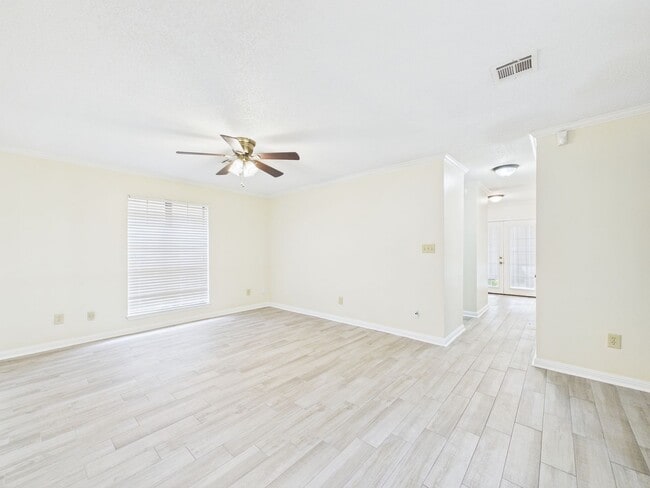 Building Photo - Coming Soon! 2 Bedroom 2 Bathroom