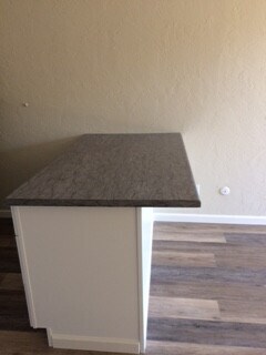 Building Photo - (WWA) 1 bedroom/1 bathroom