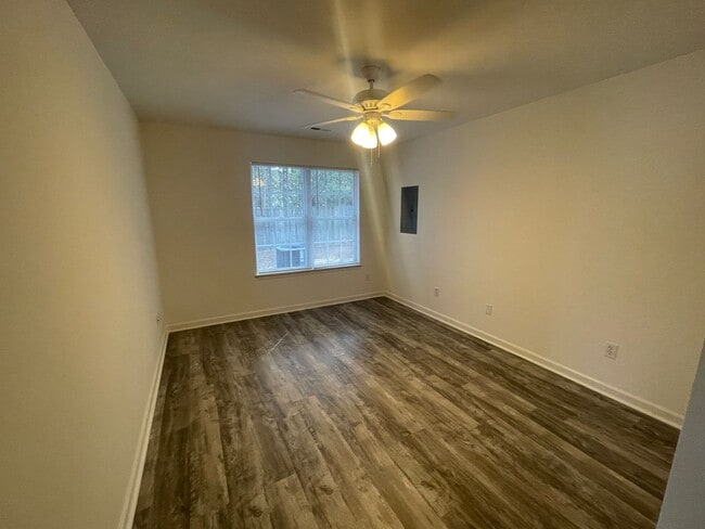 Building Photo - 316 St Rosea Rd