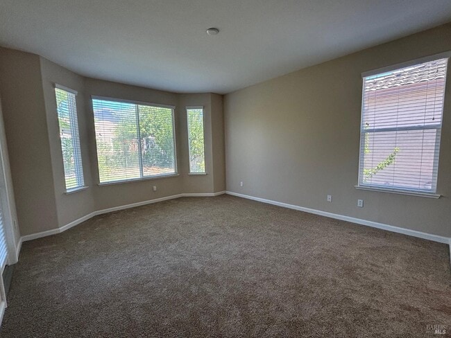 Building Photo - 505 Marianna Pl