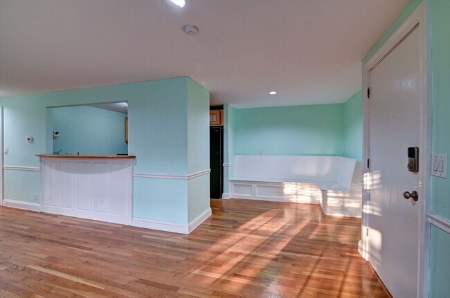 Building Photo - 3 Tara Dr