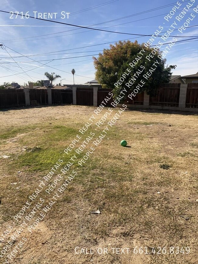 Building Photo - 2716 Trent St