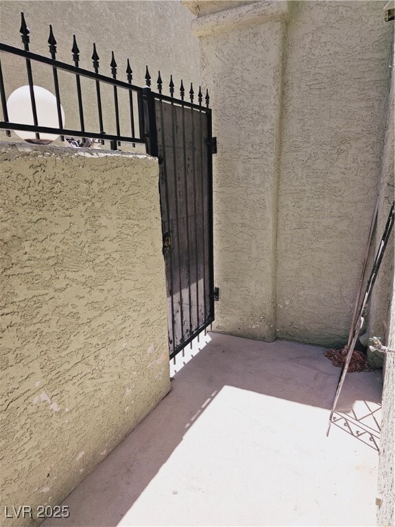 Building Photo - 7066 Burcot Ave