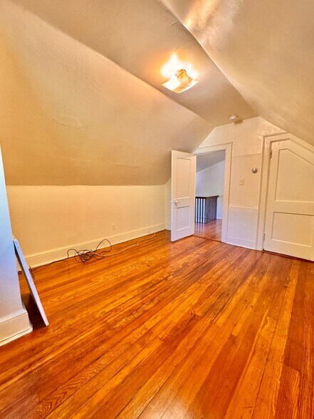 Building Photo - 28 Craft Ave