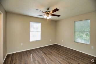 Building Photo - ** 3Bed 2 Bath located in Prattville **Cal...