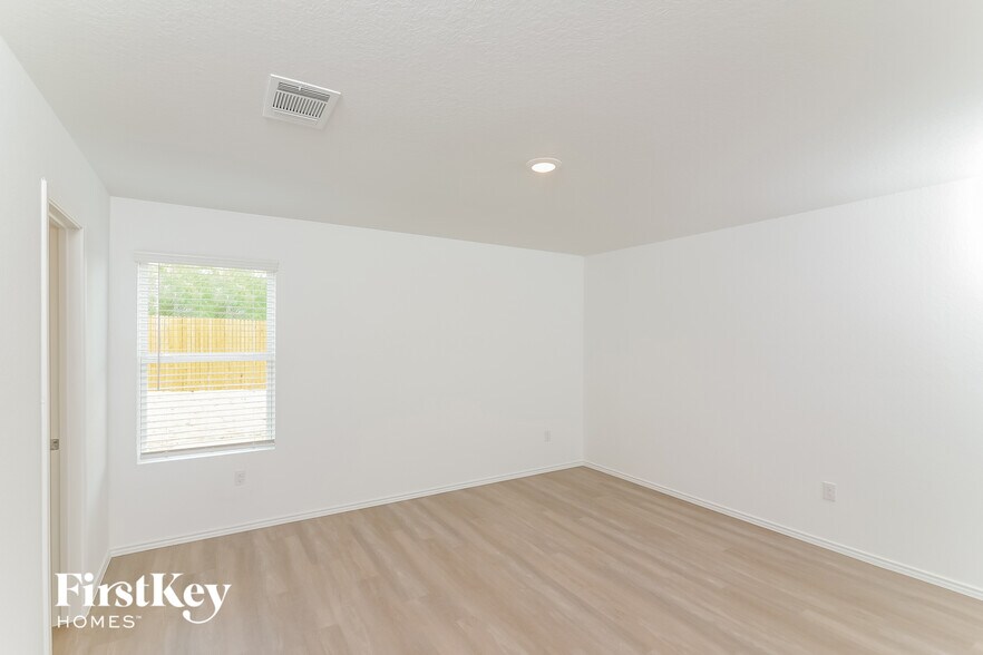 Building Photo - 7946 Serro Medina