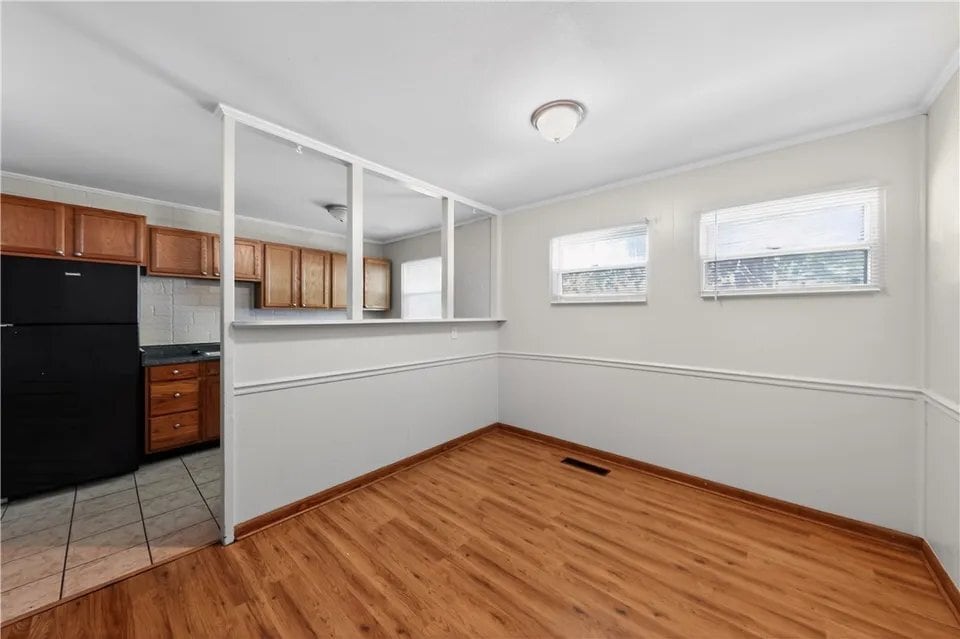 Building Photo - 4176 Mapleleaf Dr