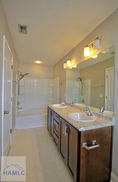 Building Photo - 1203 Cypress Fall Cir
