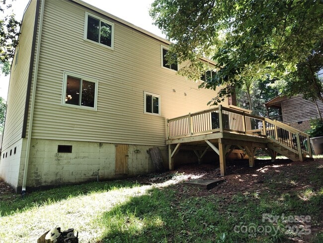 Building Photo - 7329 Hounslow Ln