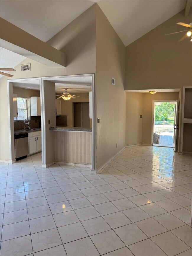 Building Photo - 10066 Sand Pass Ln