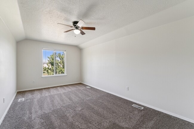 Building Photo - 123 Chapparosa Ct E