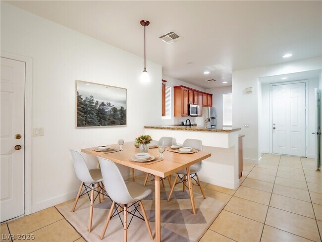 Building Photo - 5328 Pendergrass St