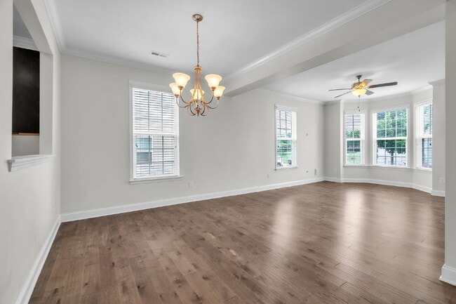 Building Photo - Luxury 3BR/2.5BA Townhome in Riverside Area with Modern Upgrades $1,850/mo rent