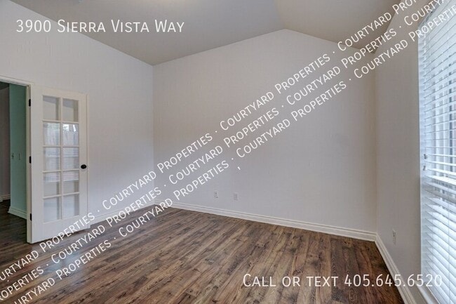 Building Photo - 3900 Sierra Vista Way