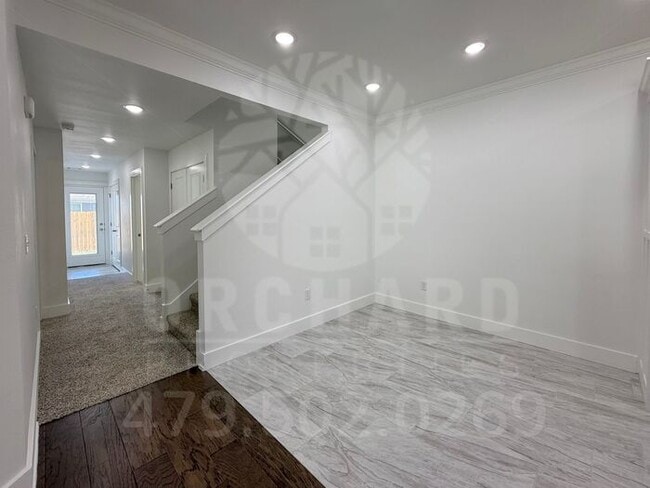 Building Photo - Haven | Endura Park- Brand New Duplexes in Siloam Springs!