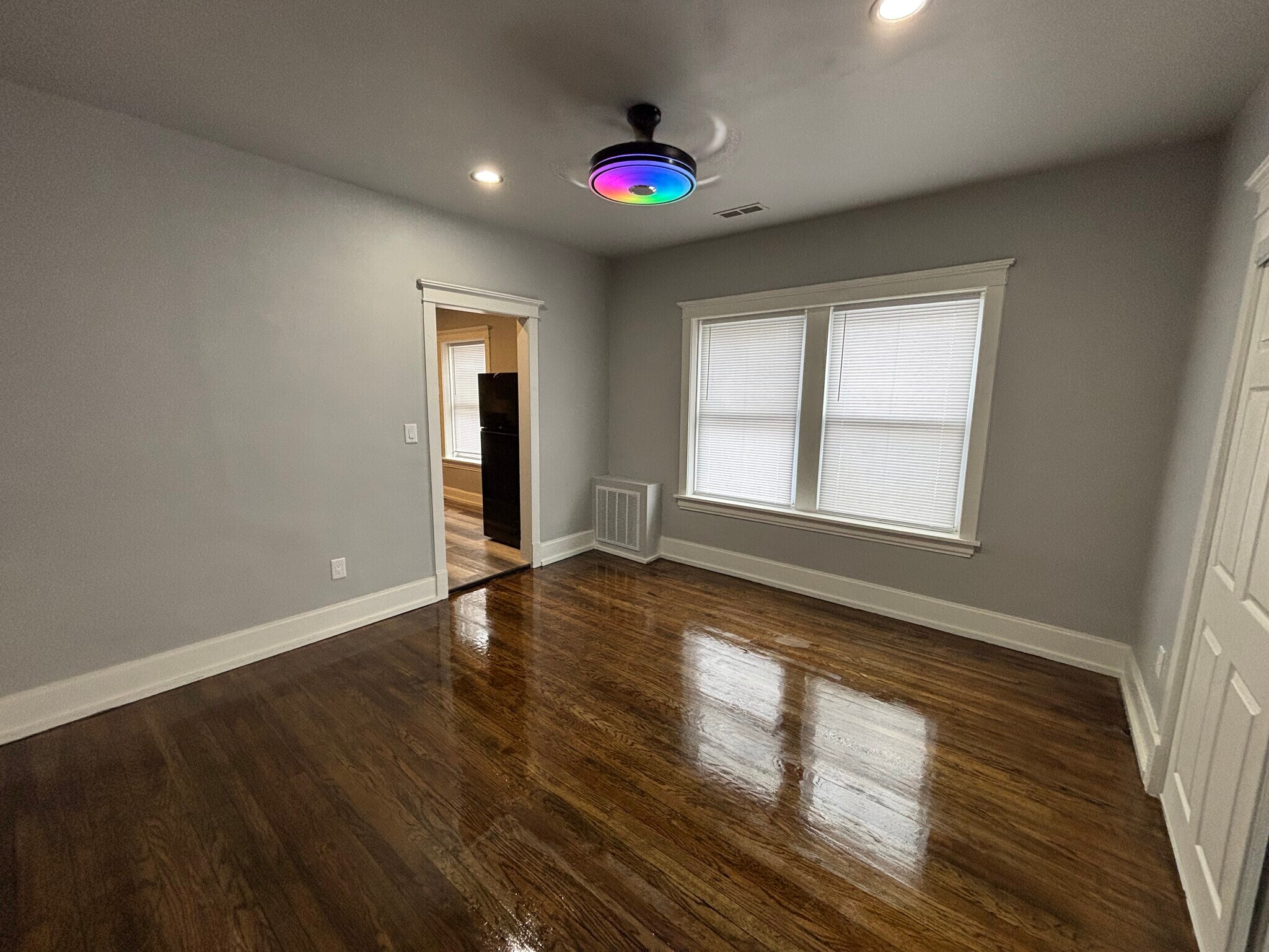 Building Photo - 673 Delaware St