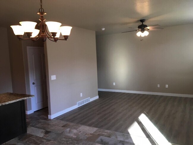 Building Photo - 9615 N 4500 W