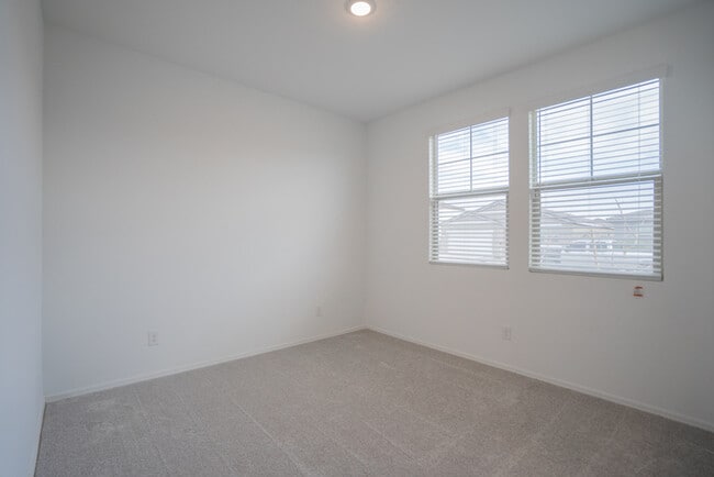 Building Photo - 46870 W Cansados Rd