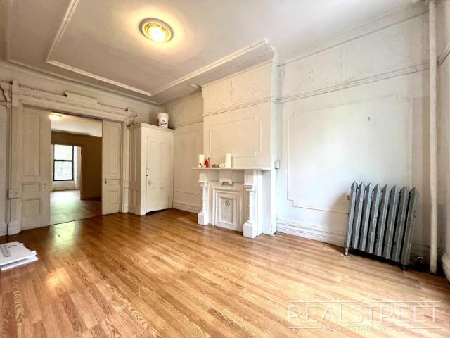 Primary Photo - 1 bedroom in BROOKLYN NY 11216