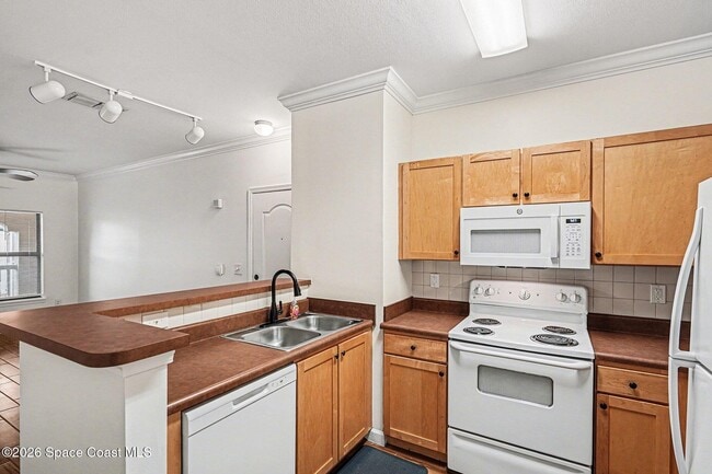 Building Photo - 6440 Borasco Dr