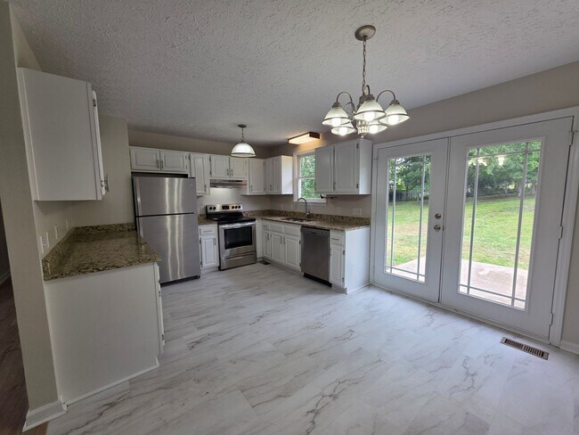 Building Photo - One Level 3bd/2ba home in Mt Juliet
