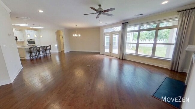 Building Photo - 8011 Parknoll Dr