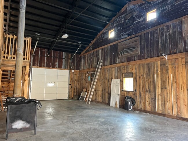 Building Photo - 2353 TN-107