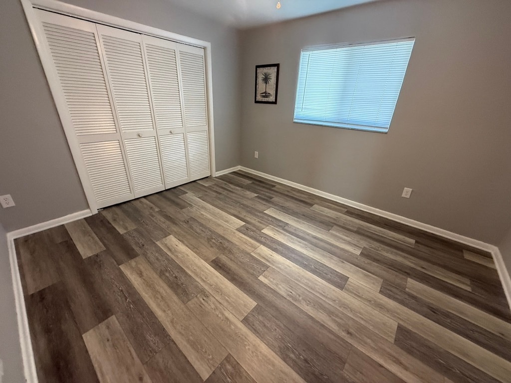 Building Photo - 381 Ortega Ln